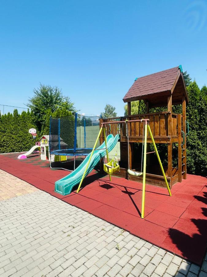 Penzion Benedikti Prievidza Exterior photo
